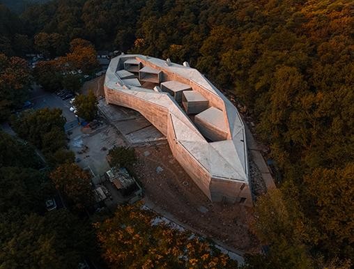 肖峰美术馆 - 现代建筑封面图